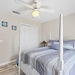 Sunshine Court